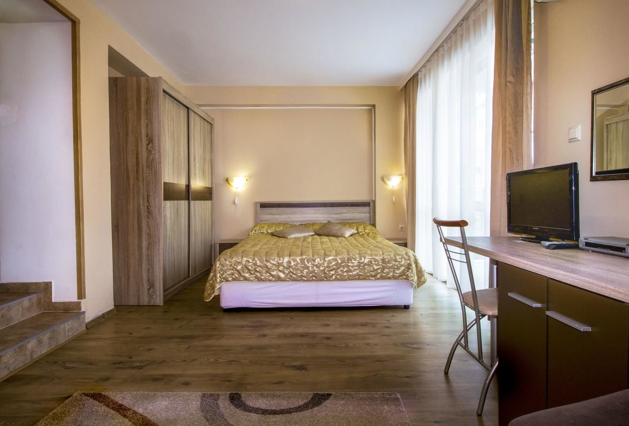 Отель Family Hotel Venera Свети-Влас-22