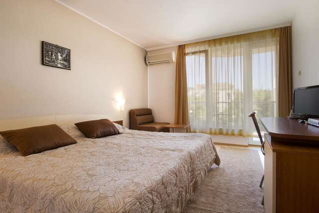 Отель Family Hotel Venera Свети-Влас-8